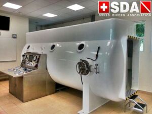 Hyperbaric chamber at the military base of Acapulco